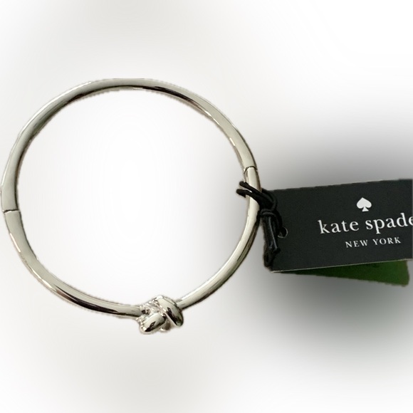 Kate Spade New York NWT Silver-Tone Sailor’s Knot Hinged Bangle Bracelet - Picture 6 of 7